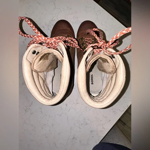 Sorel Conquest Women's Brown Wedge Heeled Boots - Picture 11 of 12